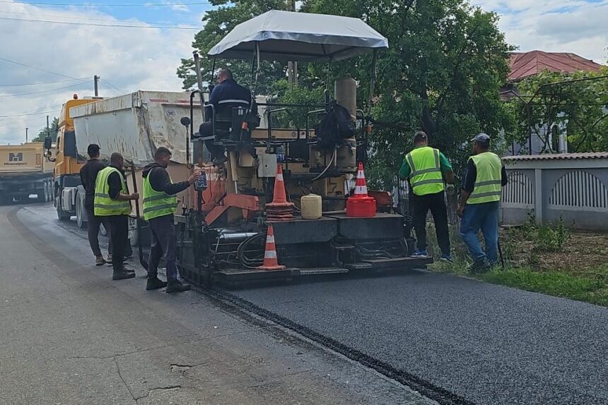 cj olt lucrari intense pe drumurile judetene asfaltari reparatii si marcaje pentru siguranta traficului 684a7ad39e9a1
