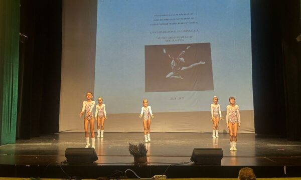 concursul regional de gimnastica fit kid arta frumusetii caracal a reunit zeci de gimnasti din tara si strainatate foto 684c2567bc872