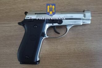 copii anchetati dupa ce au tras cu pistolul pe strada 685545821ab44