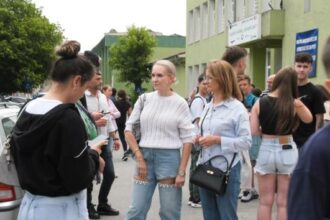 creanga si slavici salveaza bac ul la romana 684973e60369c