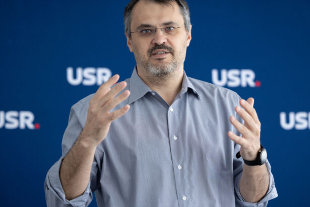 cristian ghinea dezminte stenogramele din cadrul negocierilor privind guvernul si bugetul psd mestereste sabotaje 684b232c0dbc3