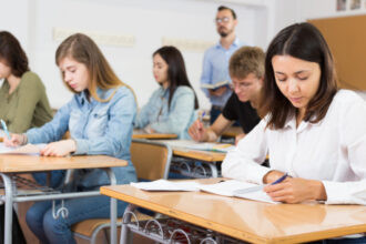 cum se calculeaza media la bacalaureat 2025 ce nota minima trebuie obtinuta la fiecare proba 6846965b750b4