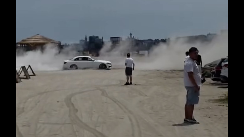 drifturi pe plaja la constanta ce amenda a primit un barbat care a intrat cu masina pe nisip video 684d3be2e651e