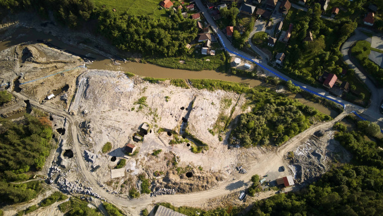 experti din spania olanda germania si ungaria vor sosi in romania pentru a evalua situatia de la salina praid anunta raed arafat 683f53bcb9184