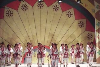 festivalul calusul oltenesc ajunge in gura padinii si brebeni 684bf35a78a55