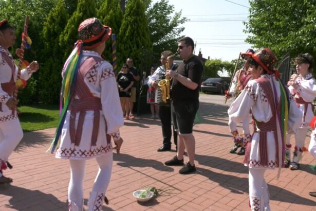 festivalul calusul oltenesc prima reprezentatie la soparlita 6846c53649064