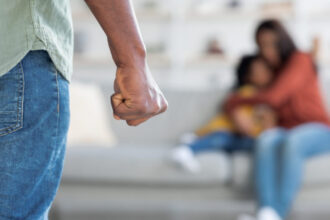 legea romania fara violenta a fost adopotata in parlament pedepsele minime se dubleaza 684087f167f87