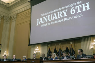 mai multi condamnati pentru asaltul asupra capitoliului cer despagubiri vor 100 de milioane de dolari 6843efceb2b23