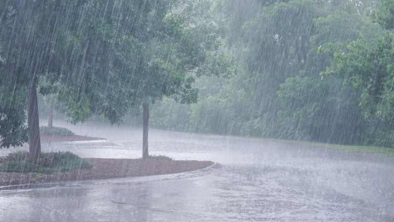 mesaj ro alert in bucuresti cod portocaliu avertizare nowcasting de vijelie traficul aerian a fost perturbat de furtuna 6846d952d3ba1