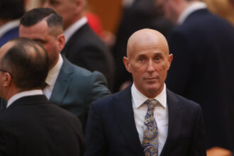 mugur mihaescu aur a primit bani pentru chirie in bucuresti desi are casa in ilfov nu stiam ce contine acea diurna si pentru ce e 68628976e0e4b