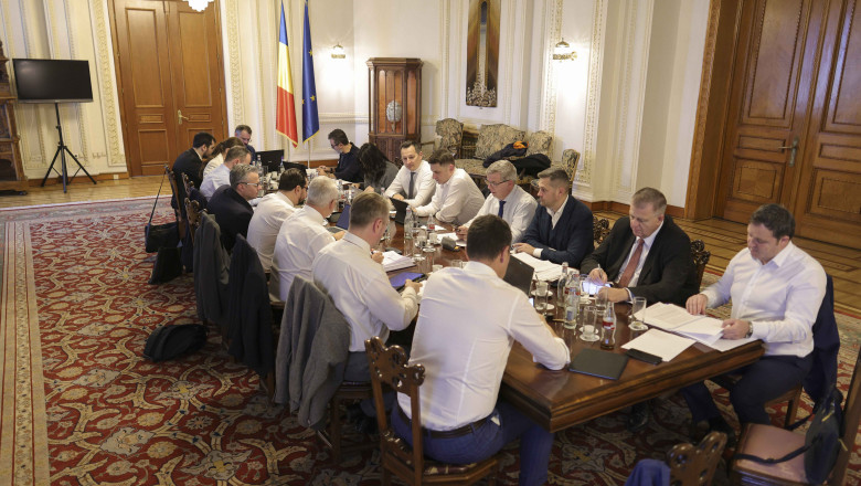 news alert esec in negocierile de la palatul victoria asupra planului cresterilor de taxe nemultumiri privind premierul surse 684875a4e15d2