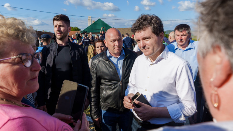 nicusor dan tragedia de la salina praid ne reaminteste cat de vulnerabile sunt comunitatile in fata fenomenelor naturale