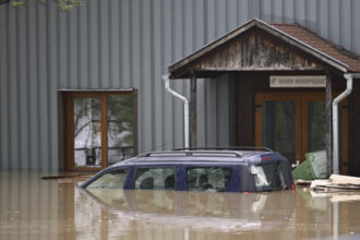 pericol de inundatii pe rauri din 15 judete a fost emis cod galben recomandari pentru siguranta cetatenilor 68401af31e2e9