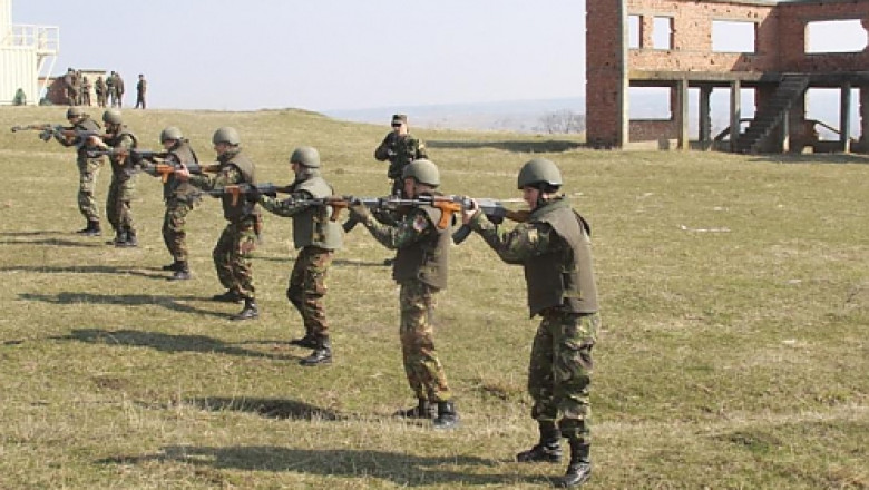 regele felipe al spaniei si nicusor dan sunt asteptati la centrul de instruire intrunita de la cincu care gazduieste exercitii nato 6847c4b7e8ad1