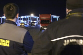 roman condamnat la inchisoare in ungaria pentru trafic de persoane cati migranti a introdus ilegal in tara vecina 684833ffe021e