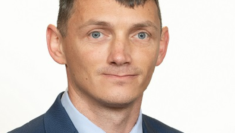 senatorul pot care si a falsificat cv ul si are doua dosare penale paul ciprian pintea a trecut la psd 68408dce866b8