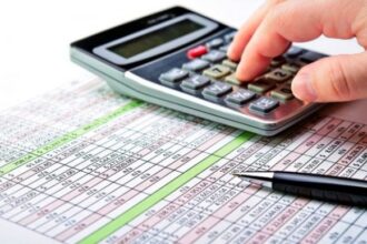 taxa de solidaritate aplicata romanilor cu salarii de peste 10 000 de lei lista masurilor pentru salvarea economiei 6844f88f6a251