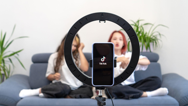 tiktok a retras skinnytok ca urmare a insistentelor uniunii europene eforturile de a proteja copiii online castiga teren in europa 683e8eddc8f7d