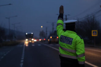 trafic complet blocat pe dn 1 intre sibiu si brasov in urma unui accident cu mai multe vehicule implicate 6845ea109b600