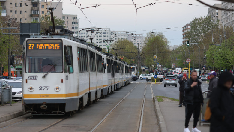 tramvai deraiat pe bulevardul theodor pallady din bucuresti circulatia liniilor 19 27 si 49 este blocata 684161ebc1e08