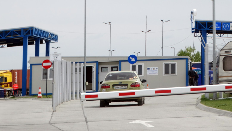 ucraina vrea sa construiasca un pod peste dunare pana la isaccea zona a fost in repetate randuri tinta atacurilor dronelor rusesti 6842ff6e76b85