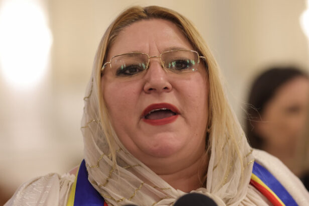 un senator si cinci deputati demisionari din s o s romania s au afiliat la psd reactia furioasa a dianei sosoacao executie la comanda 683dbd1830b60