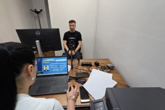 val de solicitari pentru noile carti de identitate djep olt deschide un nou birou pentru cei 6862a456b193a