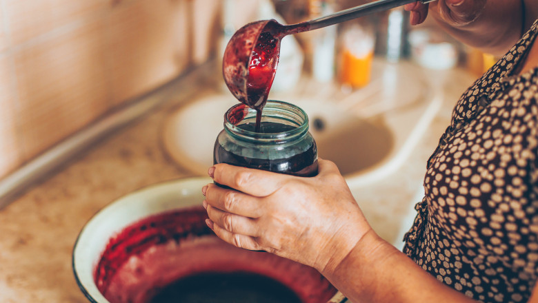 video dulceata mai putina si mai scumpa anul acesta productia de fructe grav afectata din cauza inghetului din primavara 684a794682c69