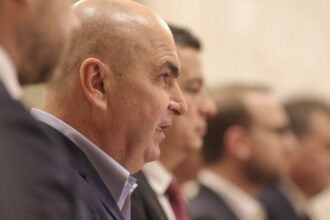 video negocieri pentru viitorul guvern conditia pusa de psd ca sa il accepte premier pe ilie bolojan surse 6847545f8a14e