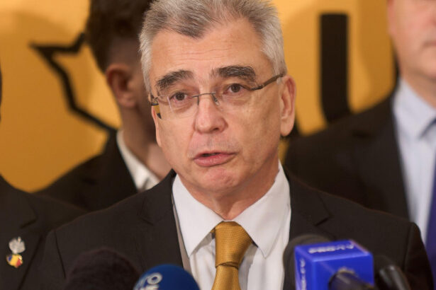 video petrisor peiu filozofia care va sta la baza noului guvern e de crestere a poverii fiscale ce solutie vede liderul senatorilor aur 68404b051ed83