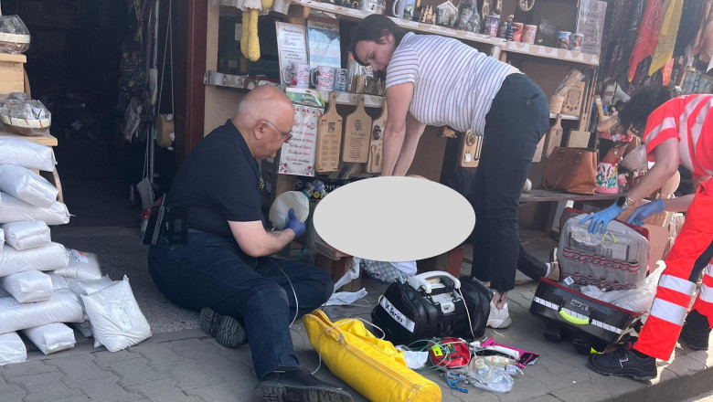 video raed arafat a salvat la praid o femeie careia i s a facut rau si a intrat in stop cardiac seful dsu a resuscitat o 10 minute 684331fa29996