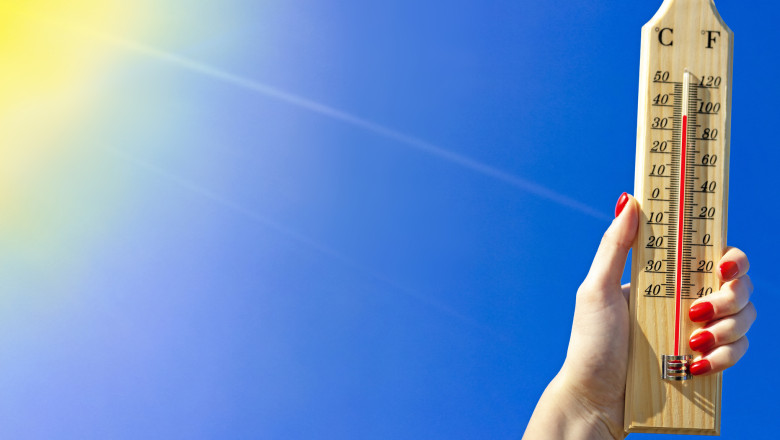 video romania se topeste la temperaturi extreme sute de romani au apelat deja la centrele de prim ajutor deschise in marile orase 68427eabbd1ee