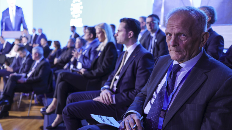 video theodor stolojan spune ca sistemul fiscal romanesc trebuie regandit cred ca a sosit timpul sa modificam aceasta cota unica 68454bb975834