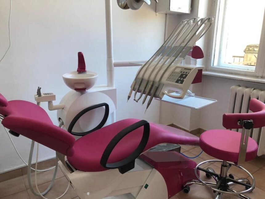 35 de cabinete stomatologice dintre care 20 in mediul urban in olt care ofera servicii decontate de cas 687904d518f61