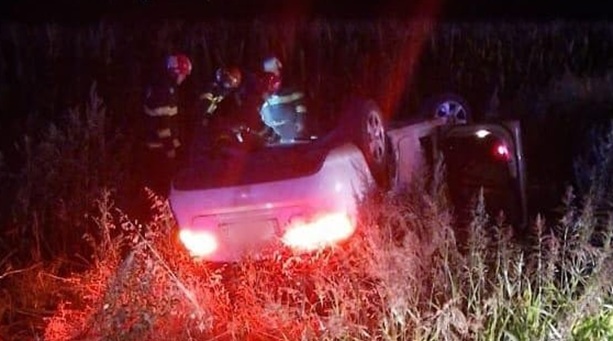 accident grav azi noapte in olt intre o masina si o combina un minor a decedat alte doua persoane transportate la spital foto 687756c773b5b