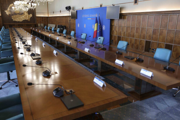 anomaliile din guvern mese de protocol si deplasari la suprapret ministrii raman fara mancare in birouri 687a5b665eb55