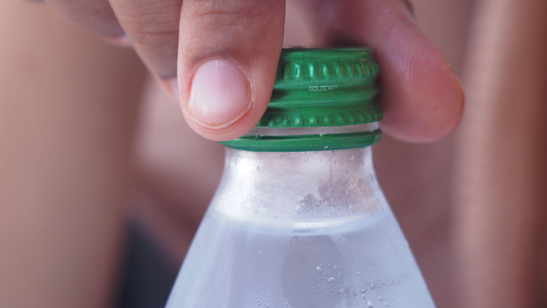 anpc a controlat aproape 700 de operatori economici care produc distribuie sau comercializeaza apa ce nereguli au fost gasite 6889e332e8955