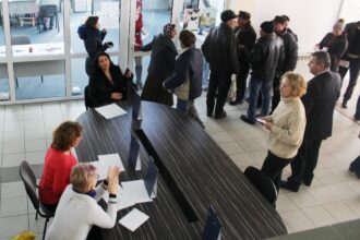 aproape 2 000 de persoane au fost angajate in primele sase luni cu sprijinul ajofm olt 6889cdb52ed98 1