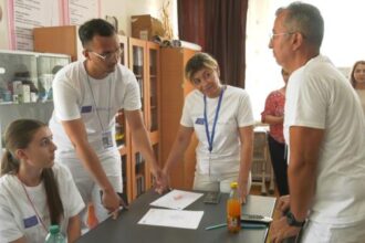 cu pasi europeni spre profesia de asistent medical 686e63df98af2