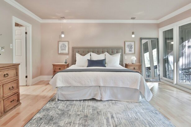 cum sa iti amenajezi dormitorul perfect in jurul unui pat tapitat 686cd8c9cb9f3