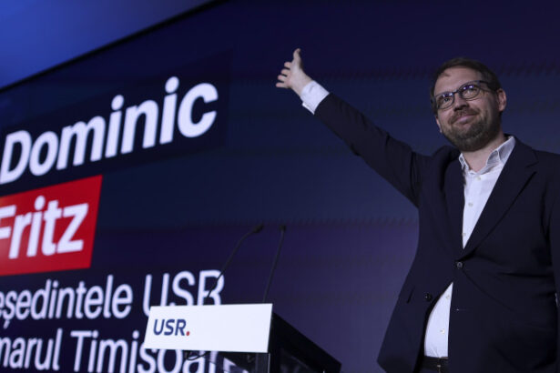 dominic fritz daca mi ar fi spus cineva ca o sa stau la masa cu grindeanu sa negociez as fi zis ca e nebun 687252143f5f1