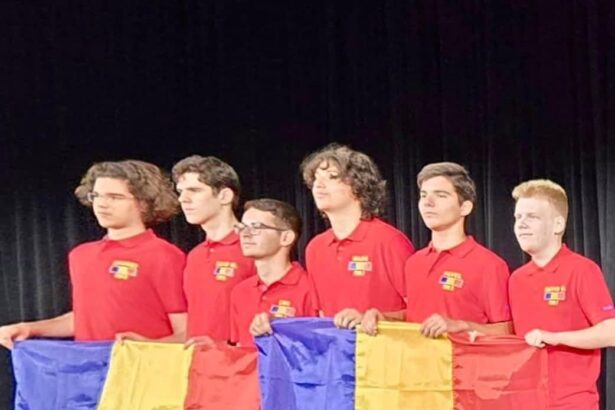 lotul romaniei coordonat de profesorul perianu din slatina s a intors cu medalii de la olimpiada internationala de matematica 687a83e7de687