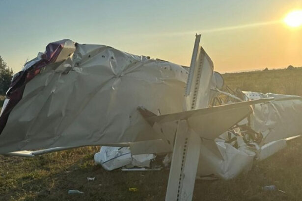 news alert un avion de mici dimensiuni s a prabusit in zona gura portitei din delta dunarii doua persoane au murit 687d35bc971c4