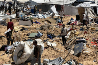 onu a livrat in premiera 75 000 de litri de combustibil in fasia gaza cantitatea nu acopera necesarul de energie pentru o singura zi 68711e1ac7ab3