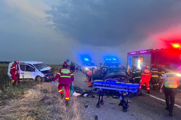 patru persoane ranite dupa impactul intre doua autoturisme la brancoveni 686cc725ad30b 1