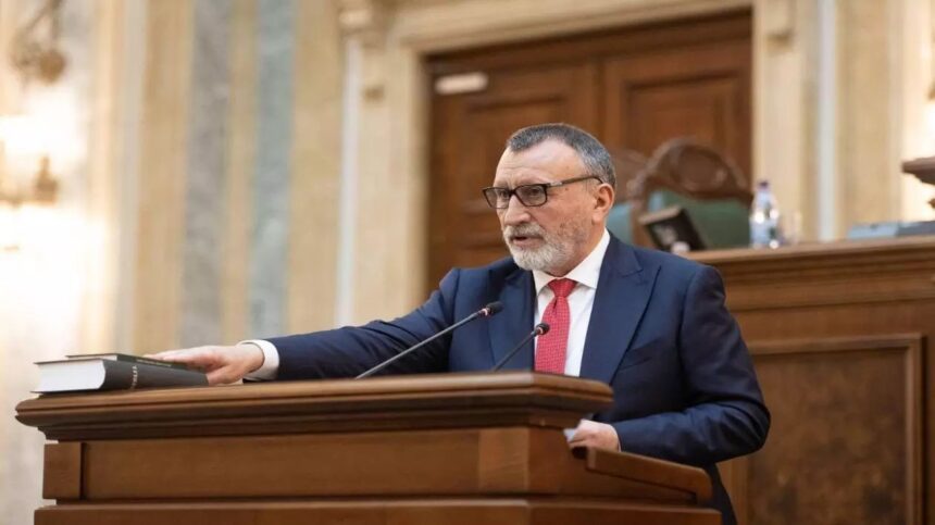 paul stanescu putem sustine reformele necesare si din parlament dar nu vom accepta ca viata oamenilor sa fie sacrificata pentru un plan contabil rece si nedrept 687dedee36426