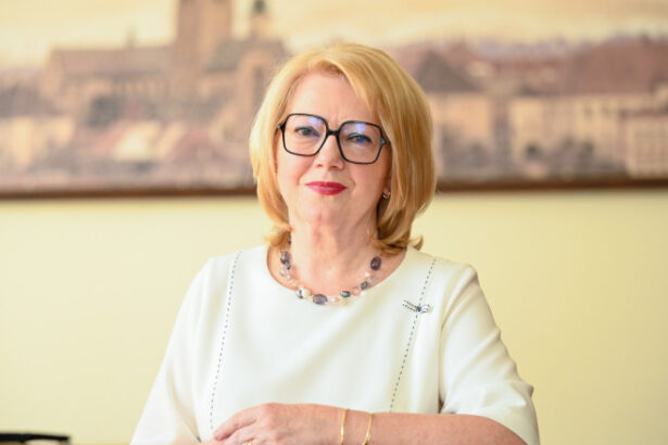 reactia primarului sibiului astrid fodor dupa dezvaluirile ca a dat informatii la securitate nu am fost colaborator 6867fee79016f