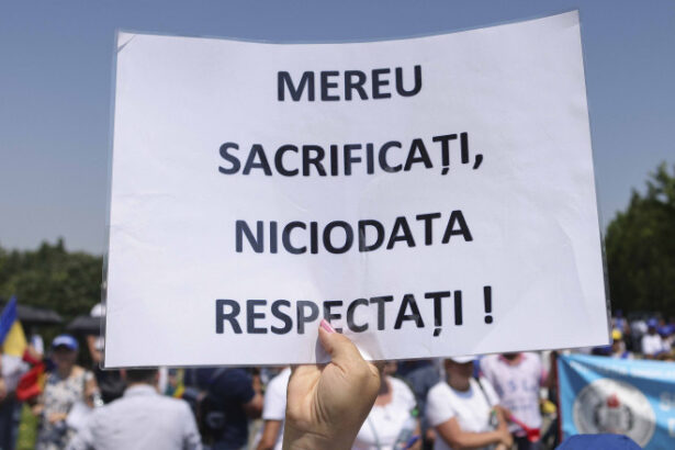 sindicatele anunta ca nu vor opri protestele iar bns lanseaza campania cutia neagra a austeritatii calendarul manifestatiilor 686d3e9cb0ca4