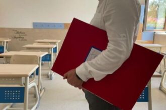 titularizare cu emotii in olt 510 candidati pentru 64 de posturi 687657c0ae4d6