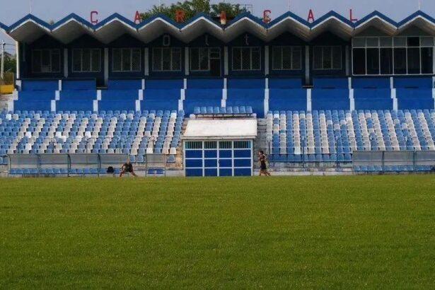 universitatea craiova 2 primul meci oficial la caracal stadionul jane nitulescu va gazdui meciuri oficiale din liga a 3 a 6889cb76cd143